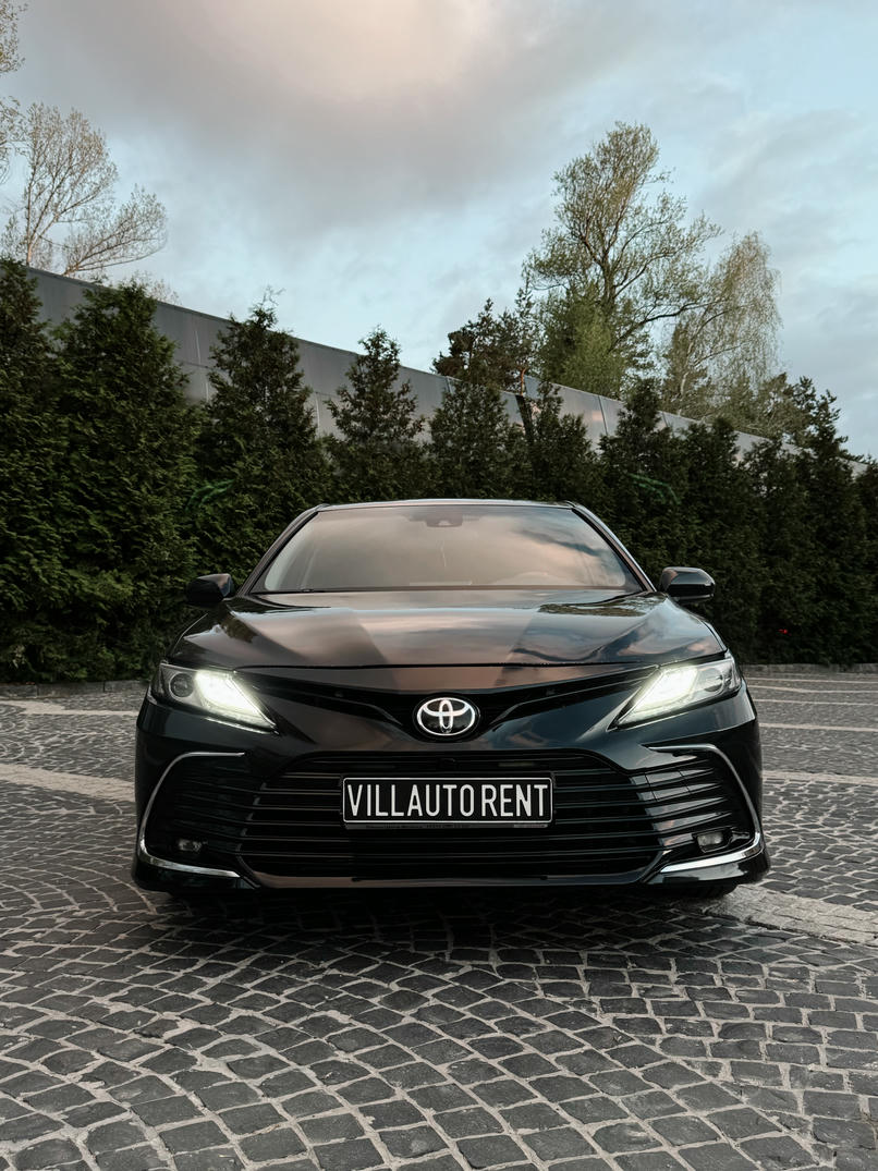 TOYOTA CAMRY 75